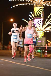 BIB: 30000, 0000, 41692
                            <button type="button" onclick="openModal(23192218)" class="btn btn-primary btn-sm float-right btn-popup" data-toggle="modal" data-target=".modal-high-quality">
                        <i class="fas fa-shopping-cart"></i> Add to Cart
                    </button>
                                            <button type="button" onclick="isThisMe(23192218, true)" class="btn btn-success btn-sm float-right btn-popup btn-isme hidden" data-toggle="tooltip" data-placement="bottom" title="นี่คือรูปของคุณใช่ไหม คลิกที่นี่เพื่อเอาเข้าอัลบั้ม">
                        <i class="fas fa-plus"></i> Add to album
                    </button>
                    <button type="button" onclick="isThisMe(23192218, false)" class="btn btn-warning btn-sm float-right btn-popup btn-isnotme hidden">
                        <i class="fas fa-ban"></i> Remove from album
                    </button>